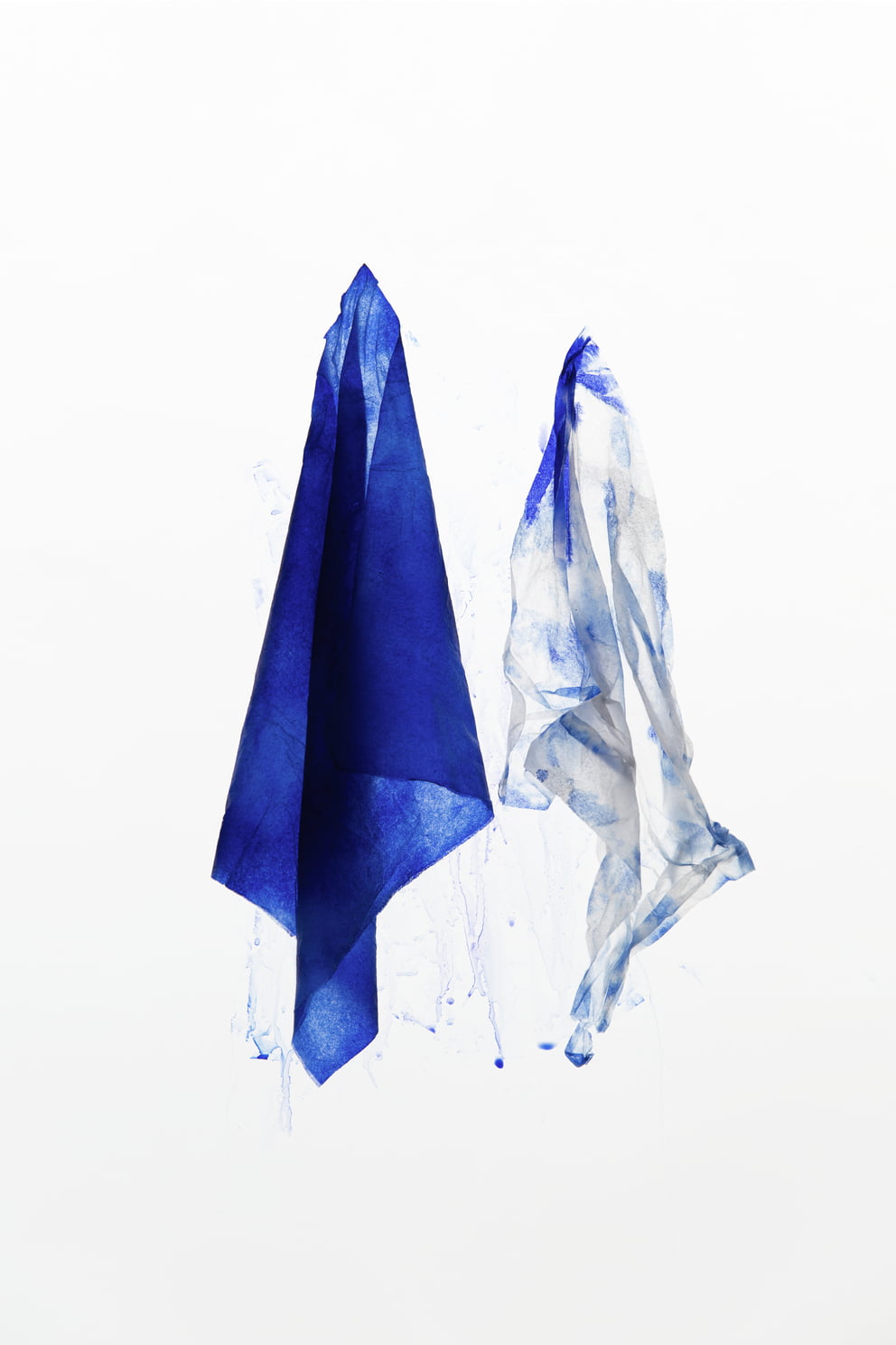 royalblau I; Ausbelichtung 64 × 96 cm